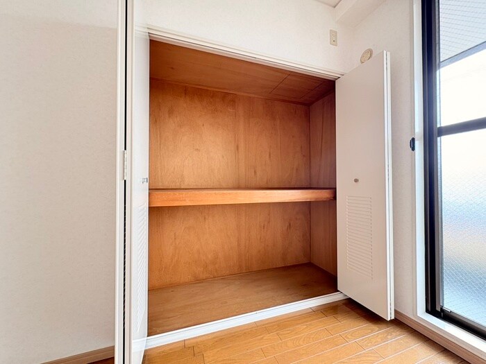 田中マンションの収納