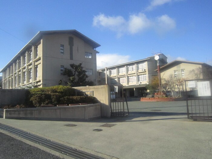 長岡京市立長岡第四中学校