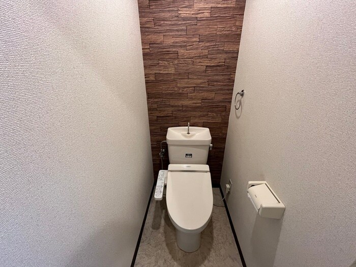 物件内観写真10　(トイレ)