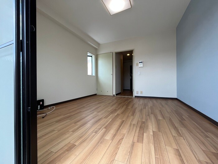 物件内観写真13　(居室)