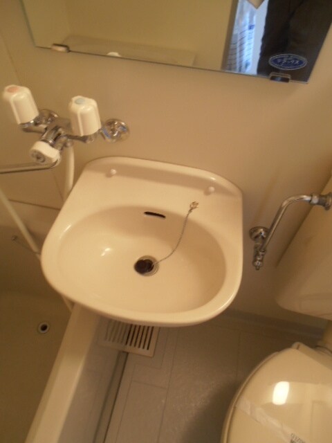 物件内観写真10　(洗面)