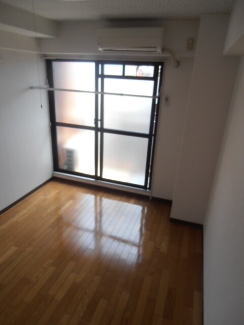 物件内観写真14　(居室)