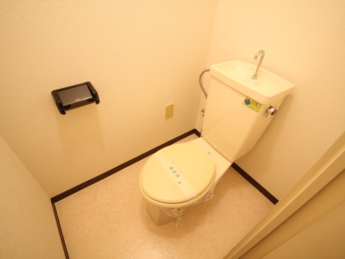 物件内観写真10　(トイレ)