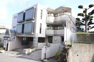 ロイヤルグレース上野東（202）外観写真