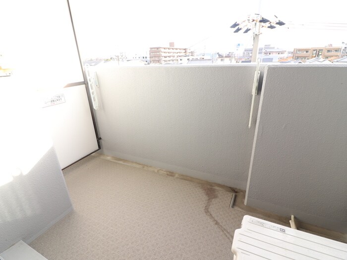 物件内観写真11　(ベランダ・バルコニー)