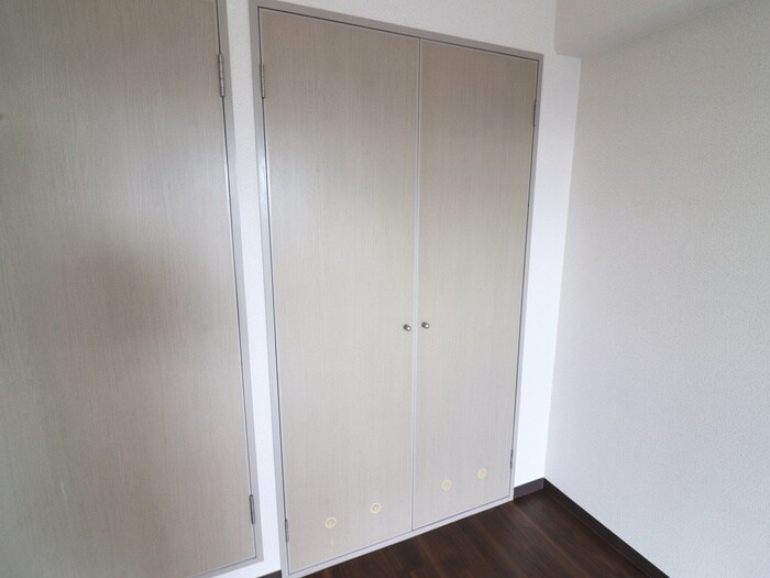 物件内観写真16　(収納)