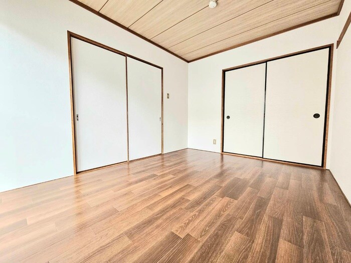 物件内観写真4　(居室)