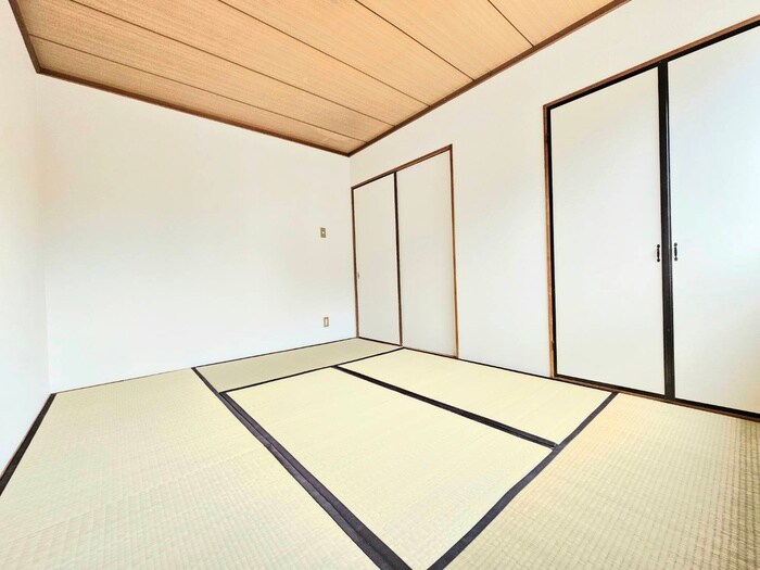 物件内観写真8　(居室)