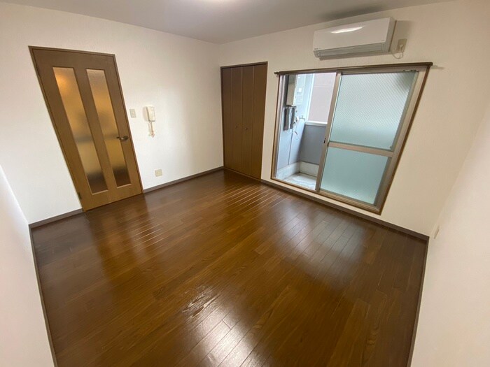 物件内観写真17　(居室)