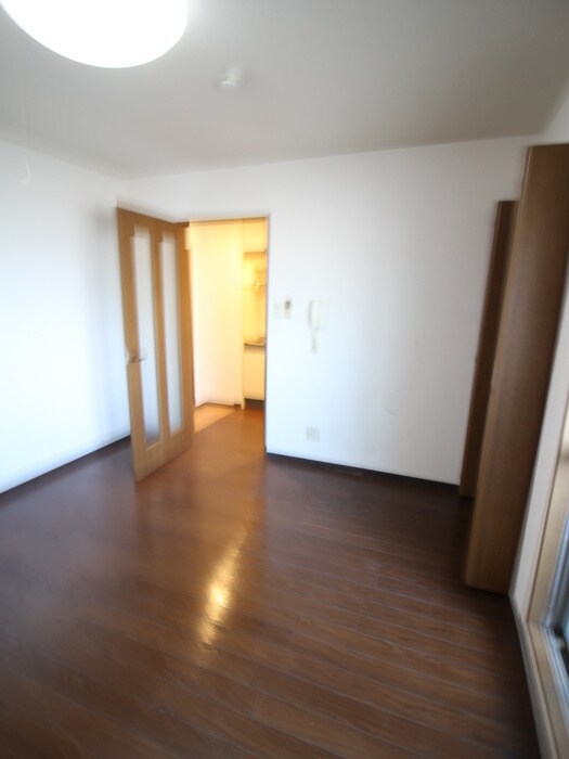 物件内観写真19　(居室)