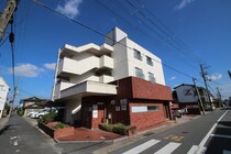 ハイツアザレアの外観写真