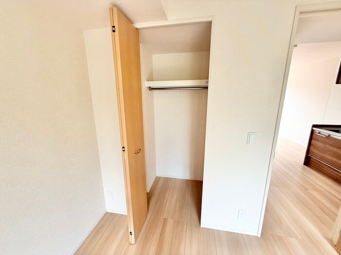 物件内観写真12　(収納)