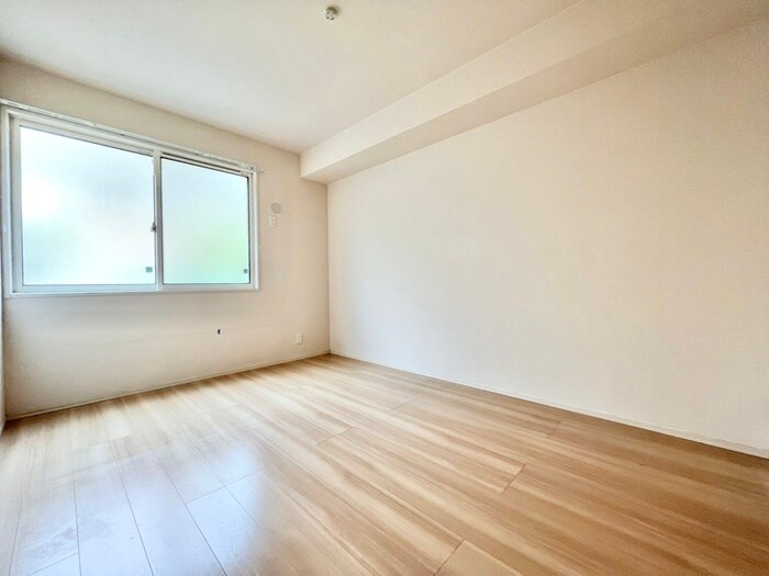 物件内観写真12　(居室)