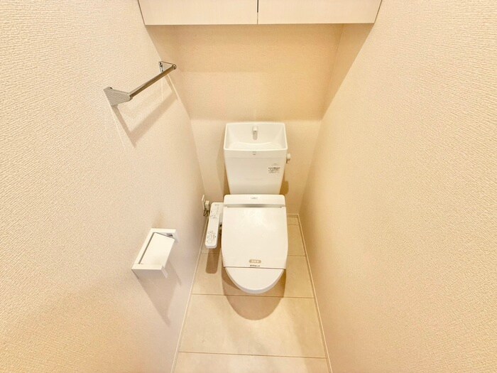 物件内観写真15　(トイレ)