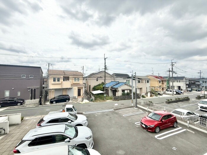 物件内観写真22　(室内からの展望)