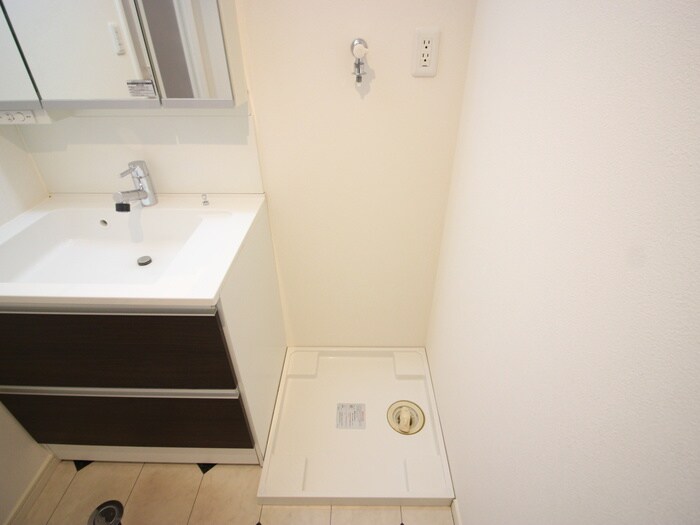 物件内観写真19　(洗濯機置場)