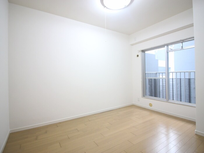 物件内観写真21　(居室)