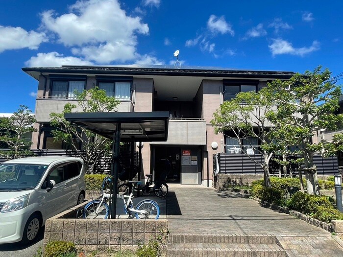 物件外観写真2　(外観写真)