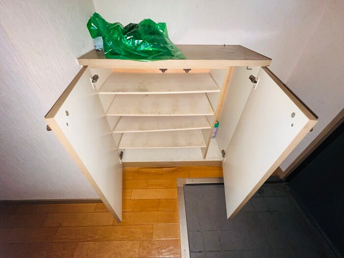物件内観写真13　(靴箱)