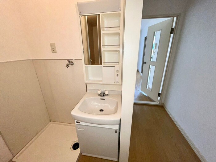 物件内観写真11　(洗面)