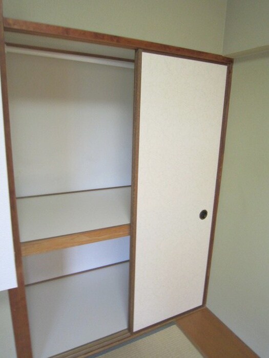 物件内観写真9　(収納)