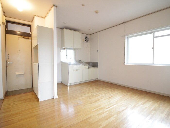 物件内観写真7　(居室)