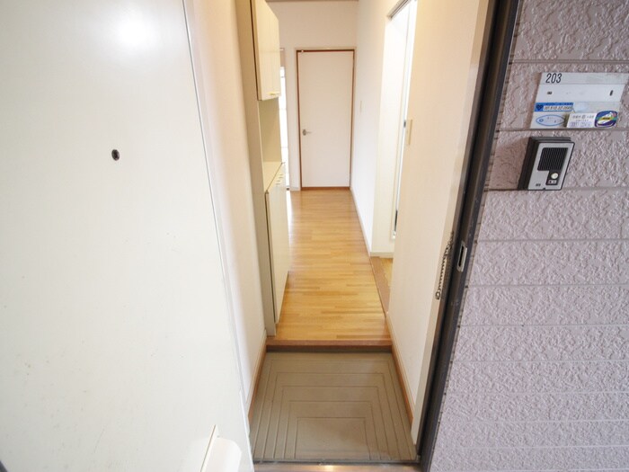 物件内観写真17　(廊下)