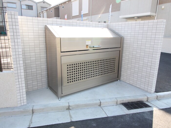 物件外観写真6　(建物設備)