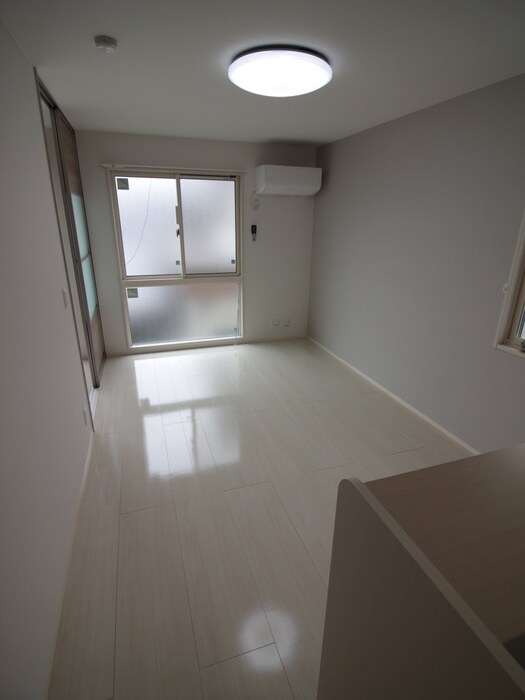 物件内観写真13　(居室)