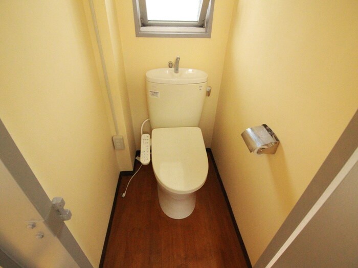 物件内観写真15　(トイレ)