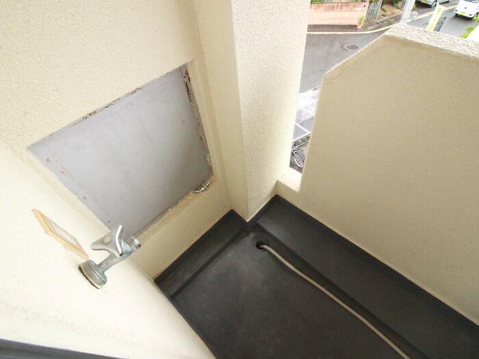 物件内観写真21　(洗濯機置場)