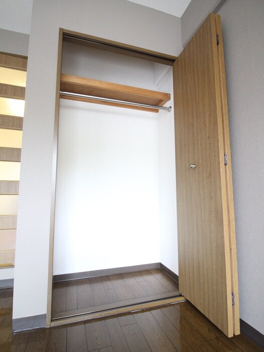 物件内観写真9　(収納)