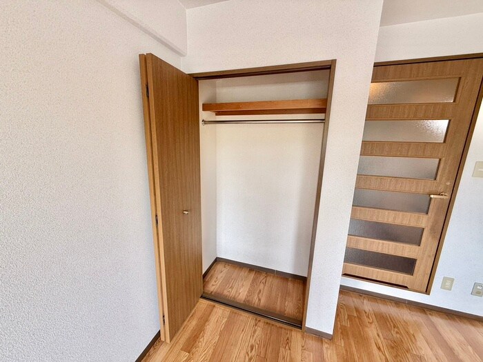 物件内観写真10　(収納)