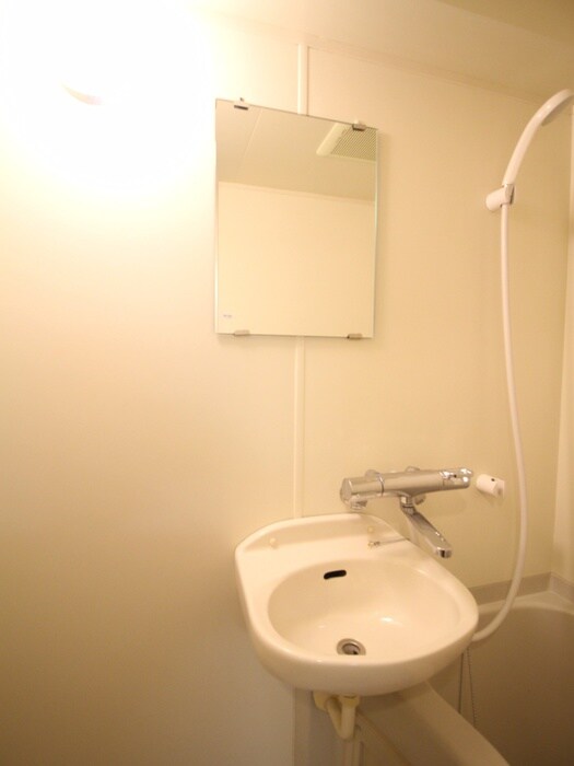 物件内観写真12　(洗面)