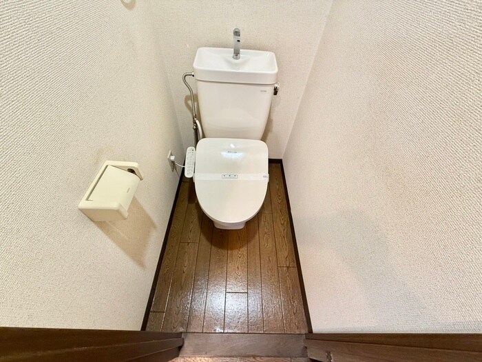 物件内観写真14　(トイレ)