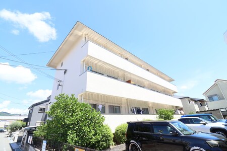 伏田マンション外観写真