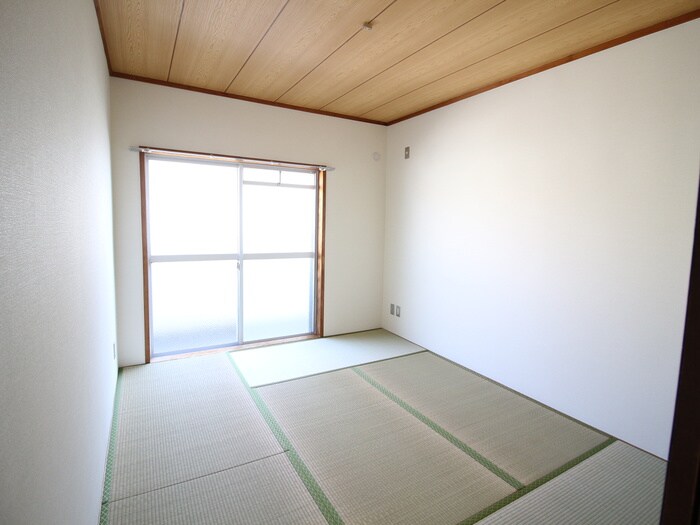 物件内観写真9　(居室)