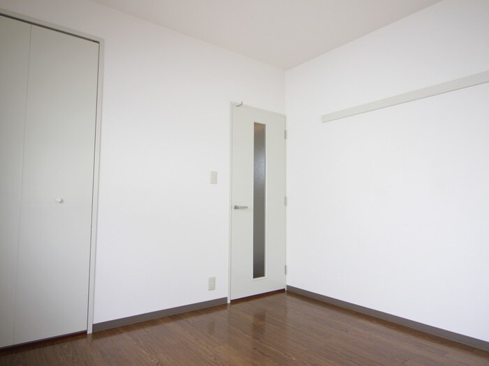 物件内観写真21　(居室)