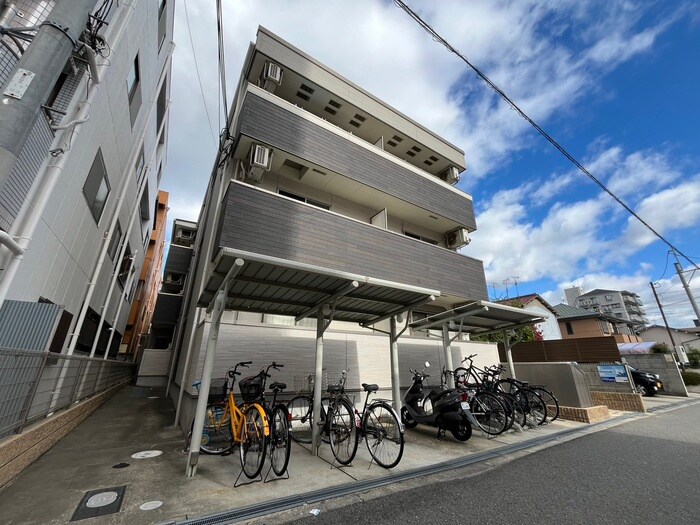 物件外観写真1　(外観写真)