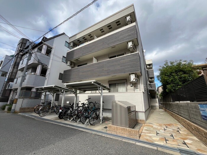 物件外観写真6　(外観写真)