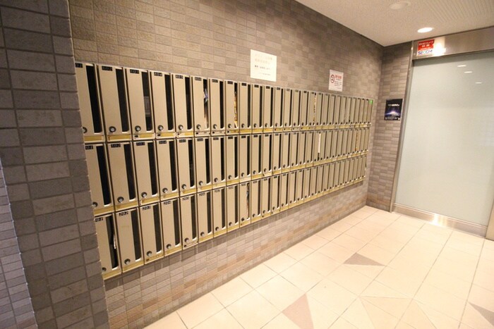 物件外観写真6　(建物設備)