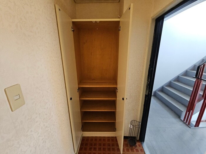 物件内観写真19　(靴箱)