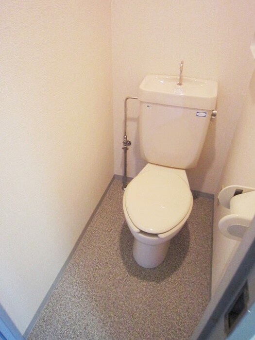 物件内観写真11　(トイレ)