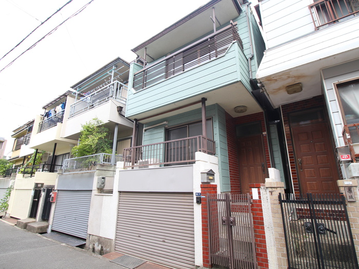 箕面市萱野1丁目戸建