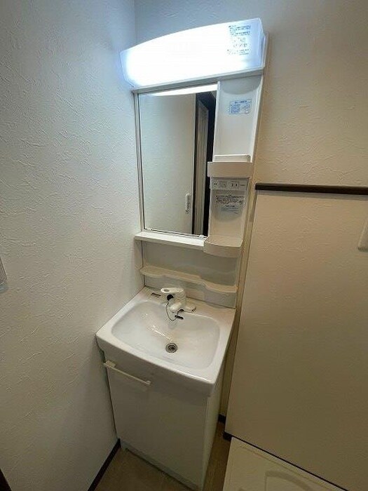 物件内観写真11　(洗面)