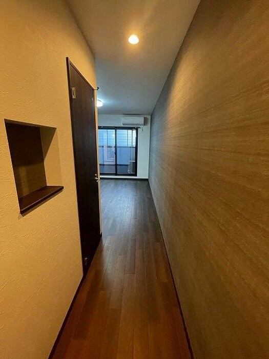 物件内観写真18　(廊下)