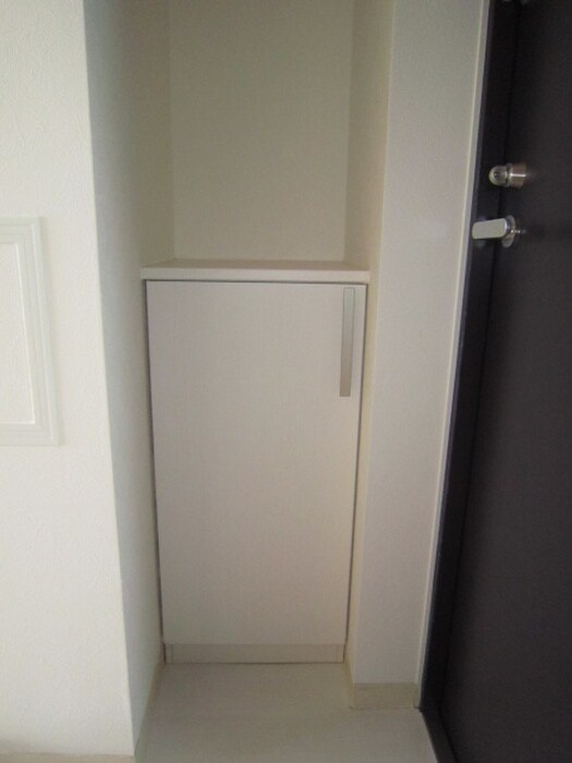 物件内観写真14　(靴箱)