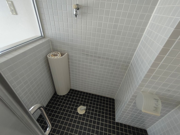 物件内観写真14　(洗濯機置場)