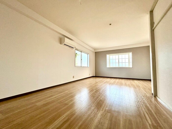 物件内観写真10　(内観写真)