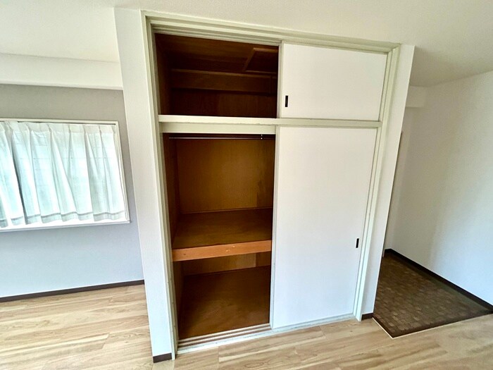 物件内観写真12　(ロフト)